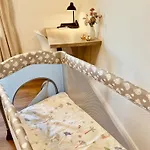 Evergreen Apartment *